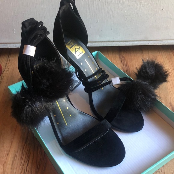 Tight up black clear heel with puff - Picture 3 of 6